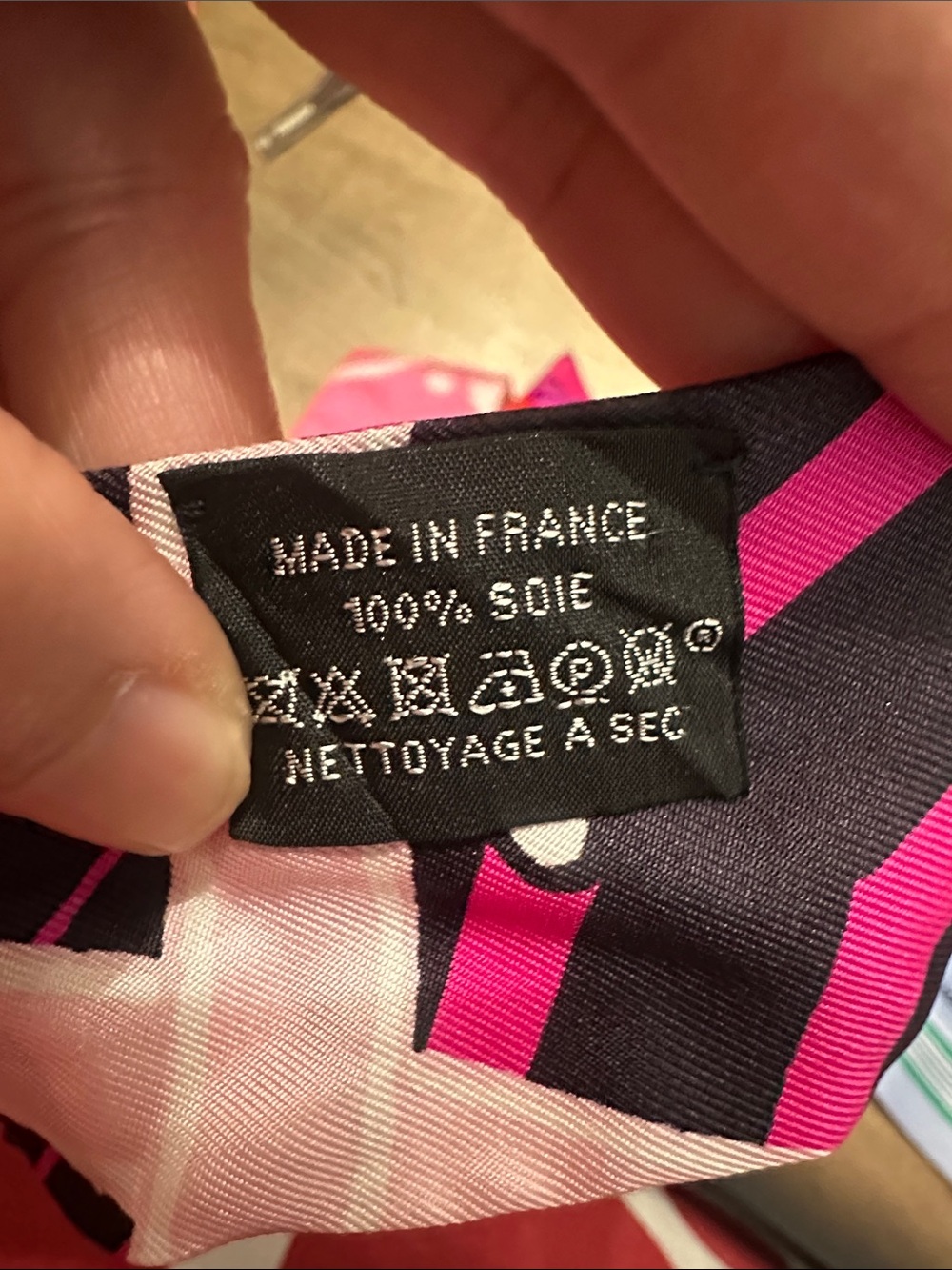 Hermès Pink & Purple Silk Twilly Scarf - Picture 9 of 11